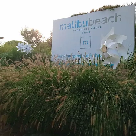 Estivo Premium Deluxe Mobile Homes On Malibu Campsite Lido di Jesolo