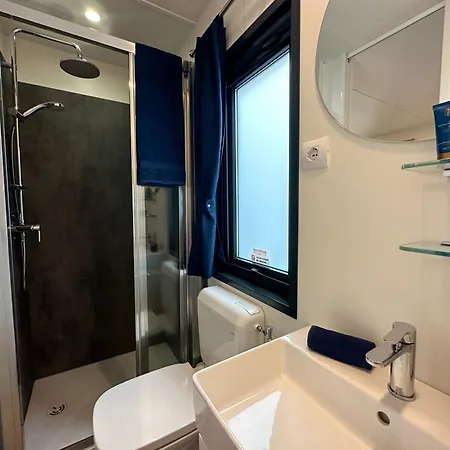 Estivo Premium Deluxe Mobile Homes On Malibu