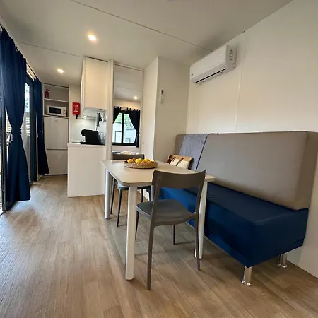 Estivo Premium Deluxe Mobile Homes On Malibu Campeggio *