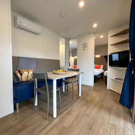 Camping Estivo Premium Deluxe Mobile Homes On Malibu *