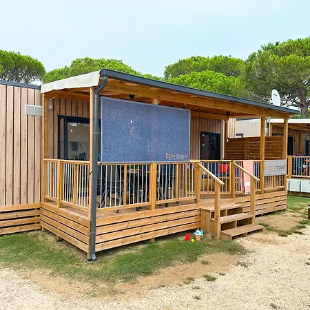 Campsite Estivo Premium Deluxe Mobile Homes On Malibu